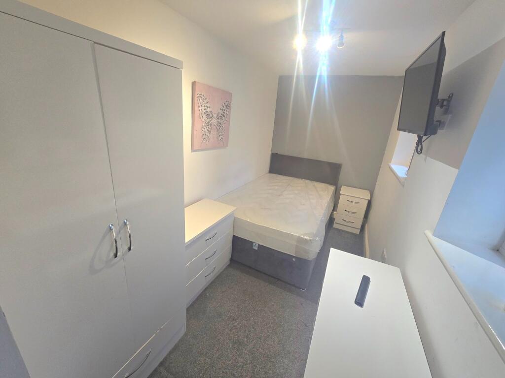 House in Stockton-on-Tees - View 4