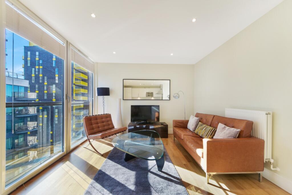 Main image of property: Cobalt Point, 38 Millharbour, Canary Wharf, London, E14