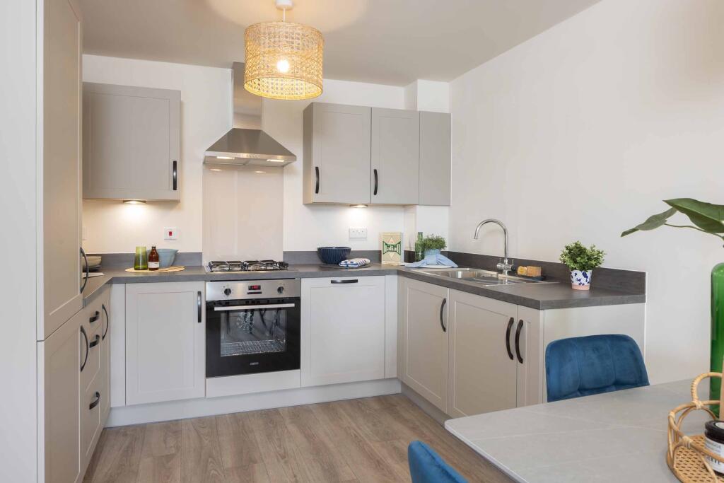 Apartment in East Grinstead, Felbridge - View 3