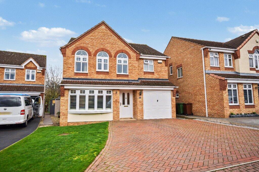 4-bed detached on Sandpiper Court, Calder Grove, Wakefield, West Yorkshire, £375,000