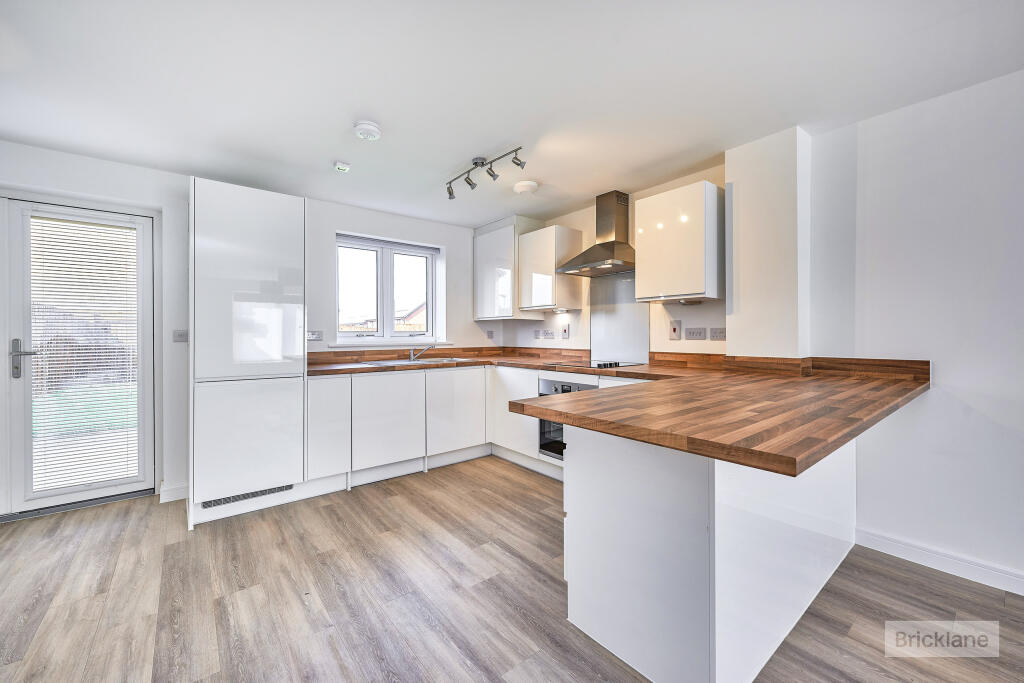 House in Chelmsford - View 4