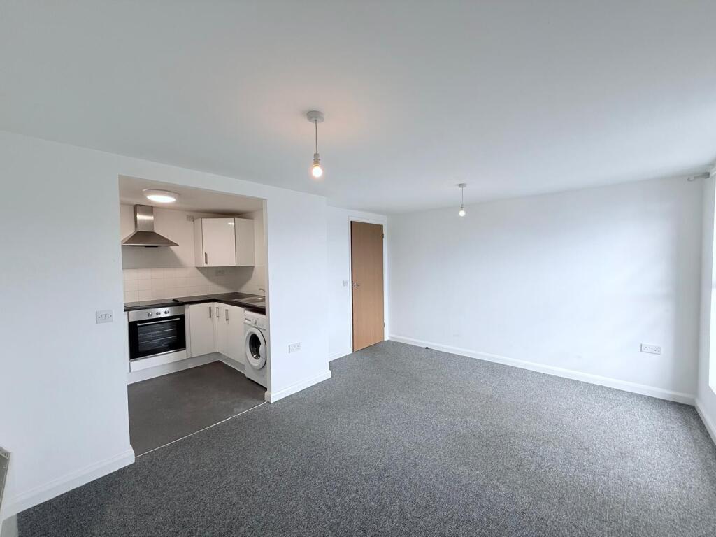 Apartment in Nottingham - View 2