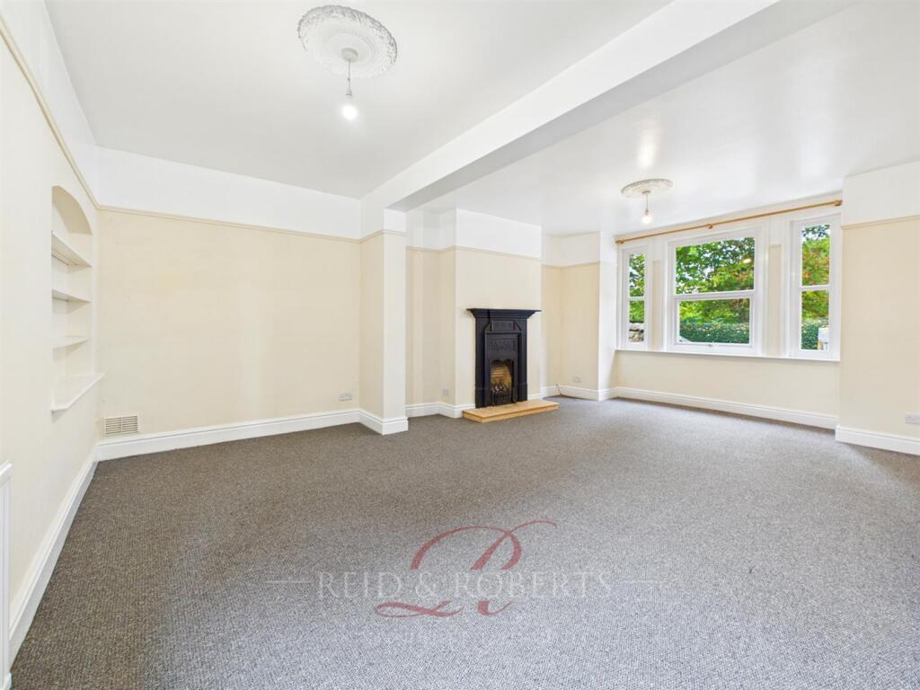 House in Llandudno - View 3