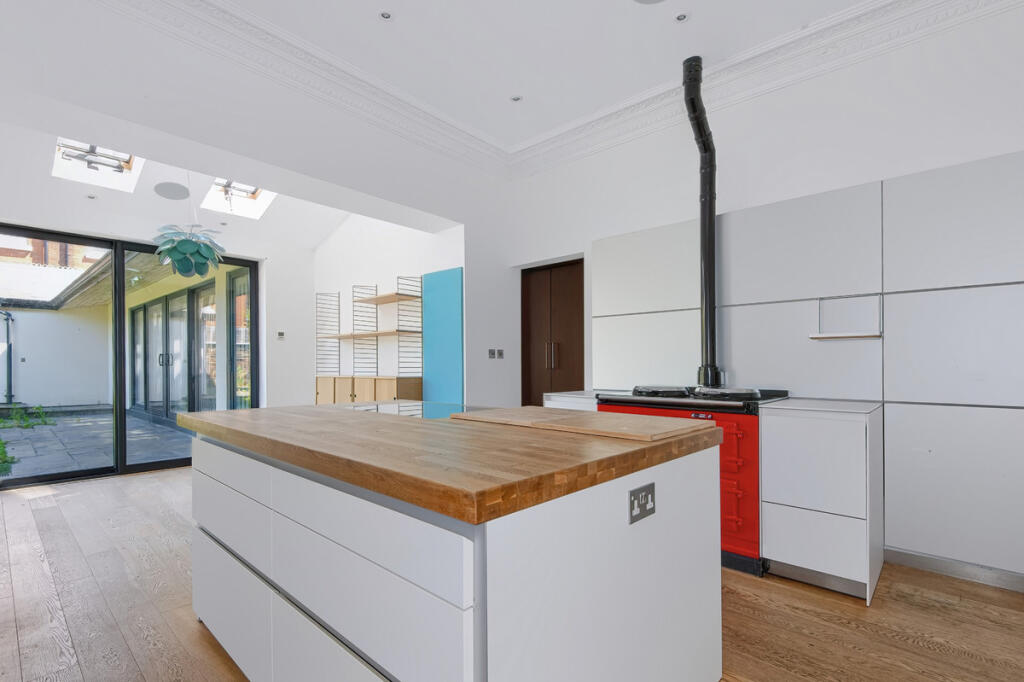Property photo 6