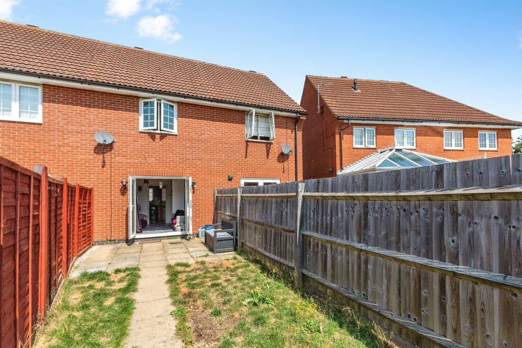 House in Desborough, North Northamptonshire - View 5