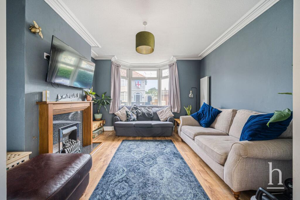 House in Wirral, Liverpool City Region - More