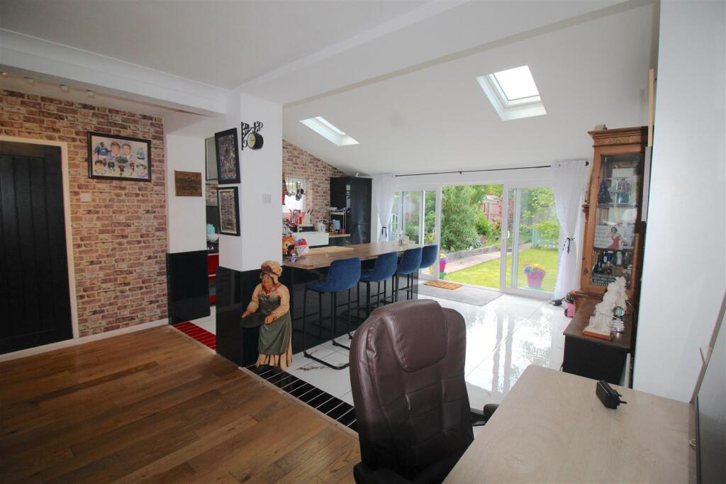 Common Lane, Sheldon, Birmingham photo 5