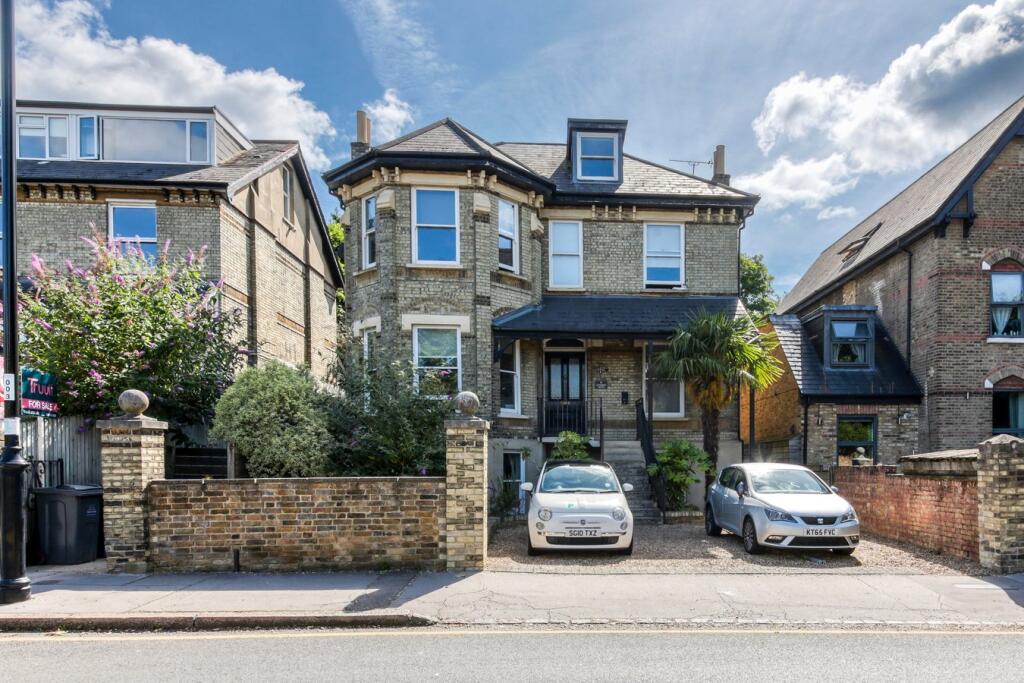 Main image of property: Chatsworth Road, Croydon, CR0