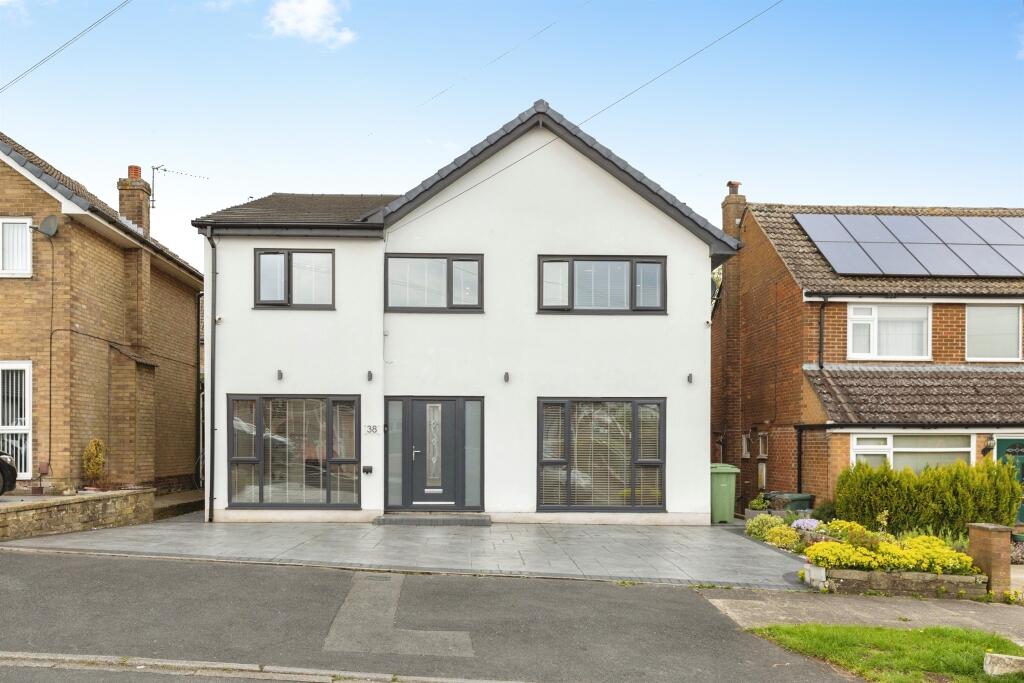 Main image of property: Grasleigh Avenue, Allerton, Bradford