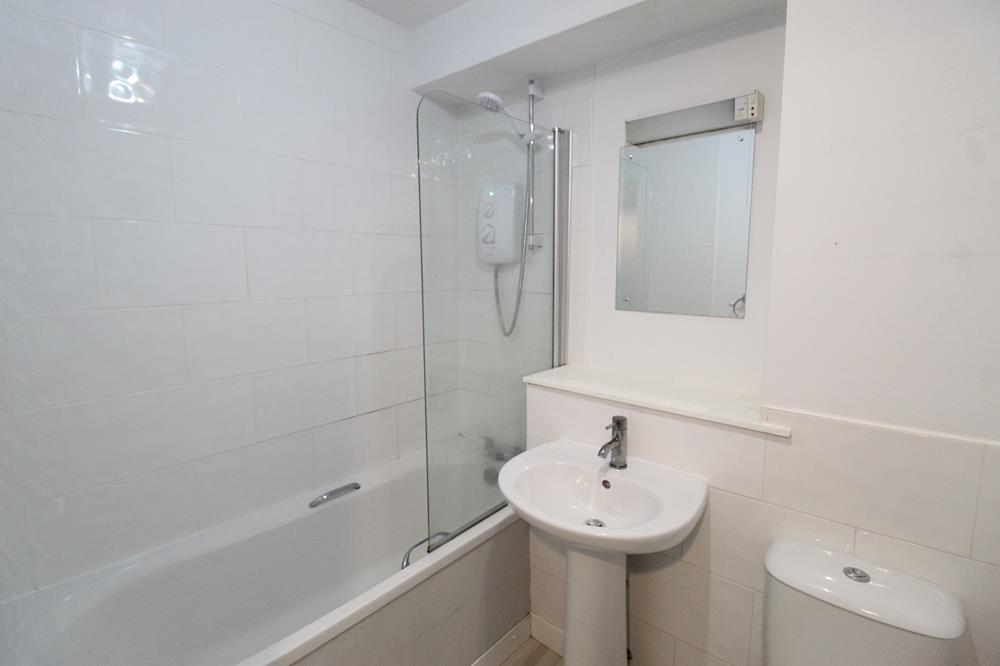 Apartment in Aberdeen, Kaimhill, Garthdee - View 5