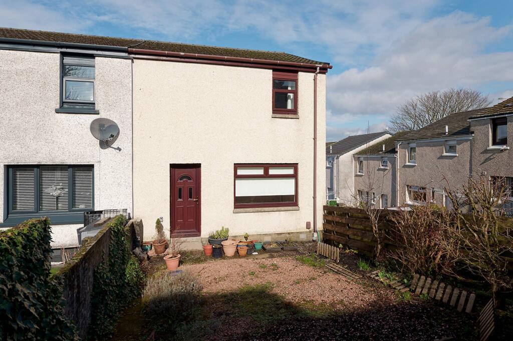 Main image of property: 41 Golf Drive, Port Glasgow, PA14 5YU