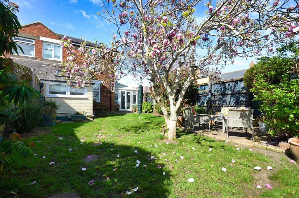 House in Ryde, Swanmore - View 5