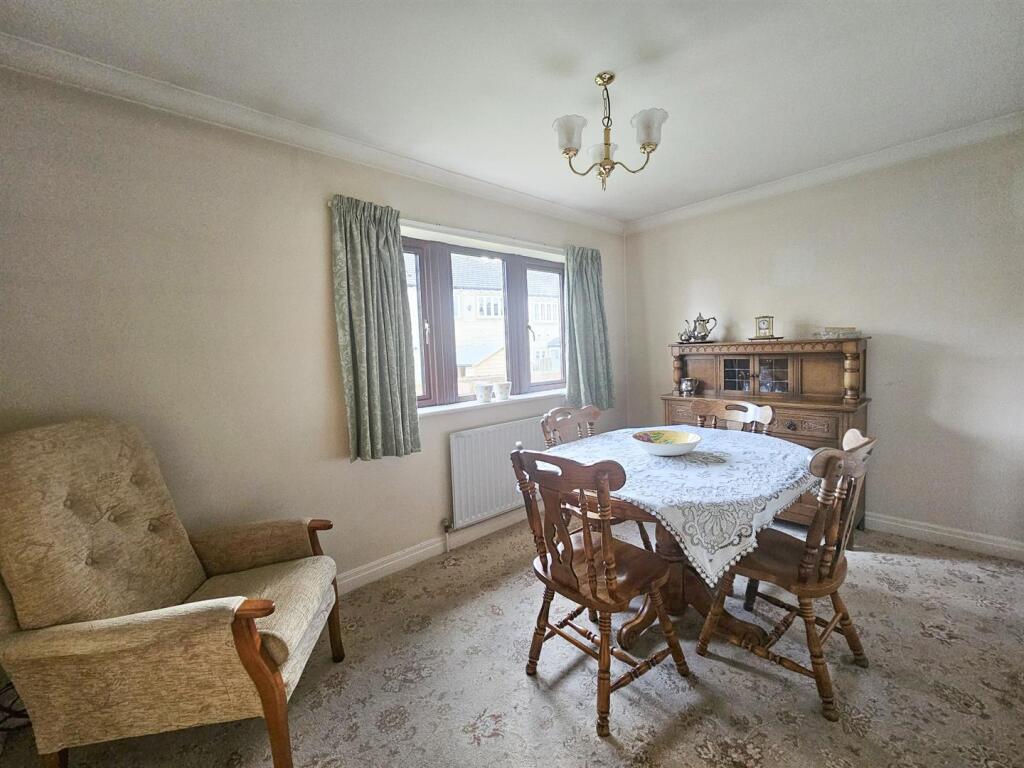 Additional image 11 of St. Johns Close, Silsden