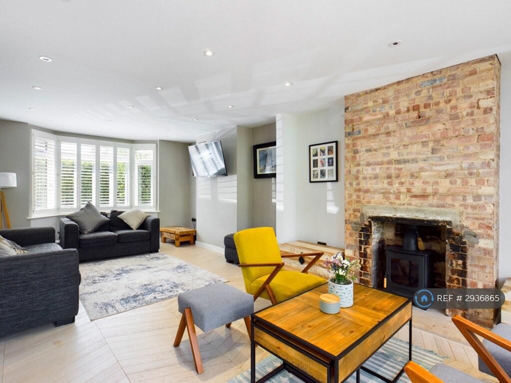 Main image of property: Lichfield Road, Cambridge, CB1