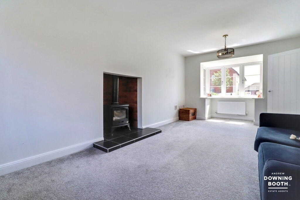 The Maltings, Hill Ridware, WS15 3FJ - Stunning Detached Four Bedroom Home photo 5