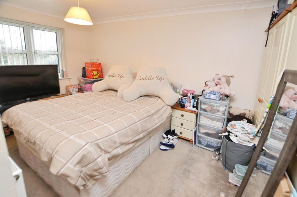 House in Penhale, Retew, St. Enoder - More