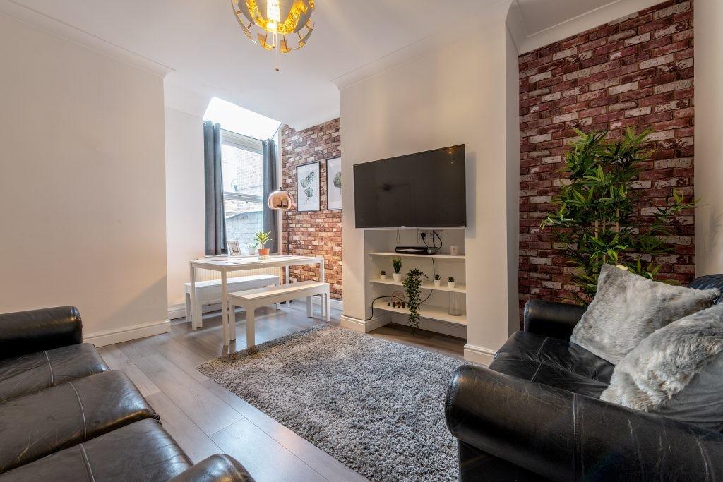 Main image of property: Fortuna Grove, Manchester, Greater Manchester, M19