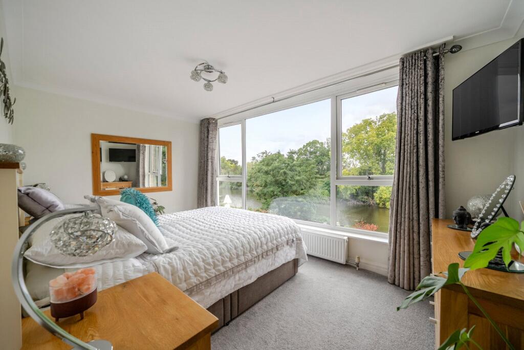 House in Kingston upon Thames - View 5