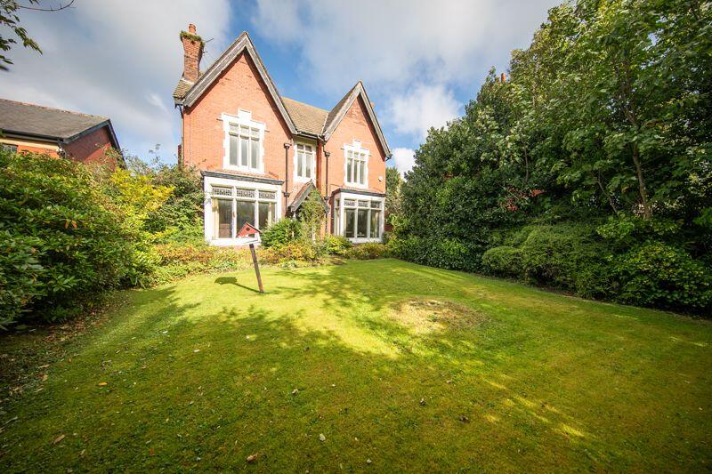 Main image of property: No. 45, Blackpool Old Road, Poulton-le-Fylde, Lancs FY6 7DH