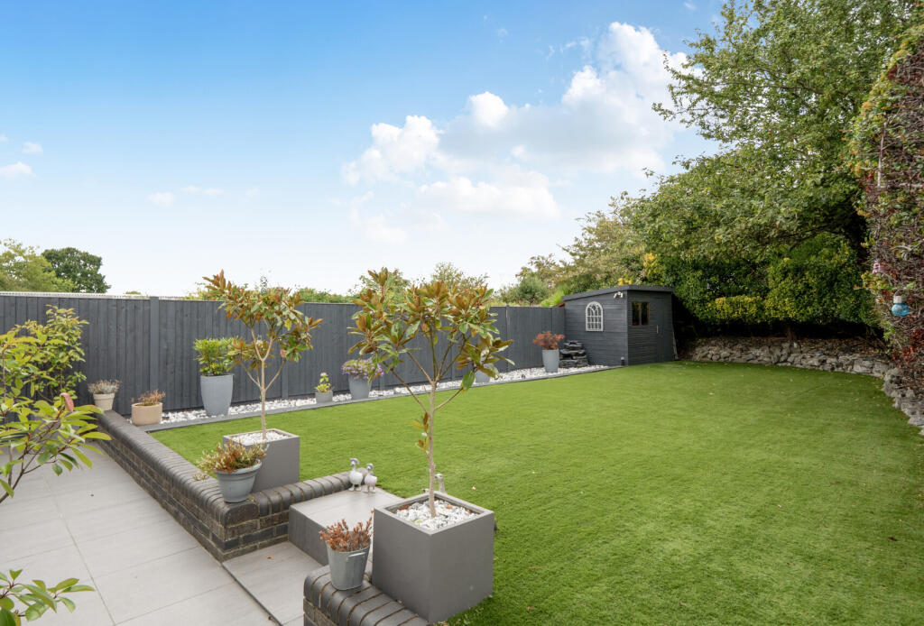 House in London - View 4