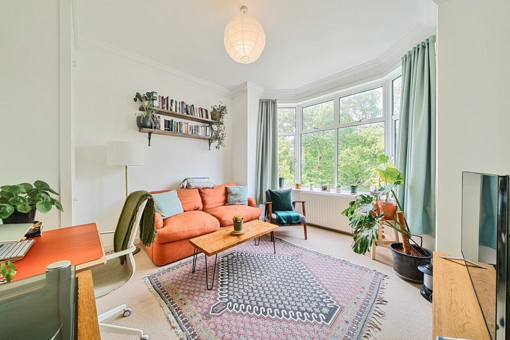 Longton  Avenue, Sydenham, London, SE26 photo 2