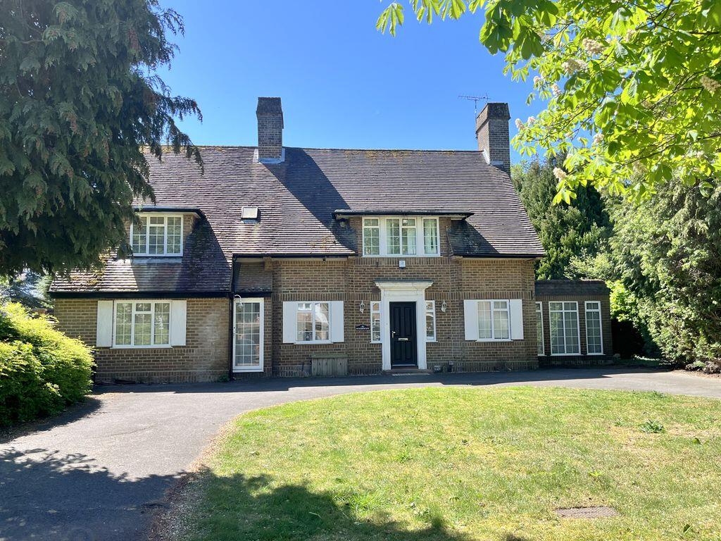 Main image of property: 4 Bed Detached Executive Home - School Close, High Wycombe