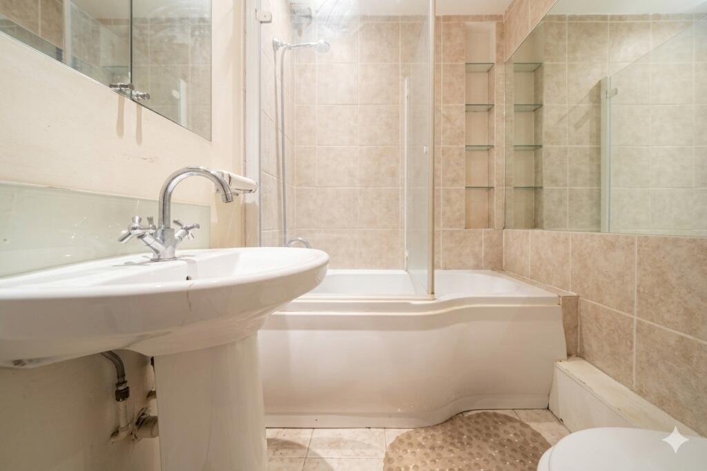 2 bedroom house for rent