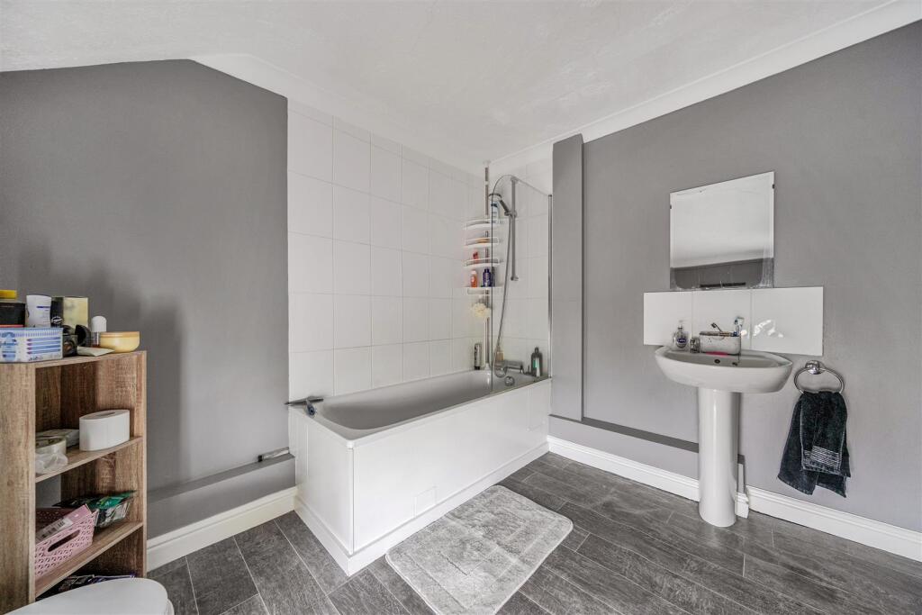 Apartment in Shrewsbury - View 5