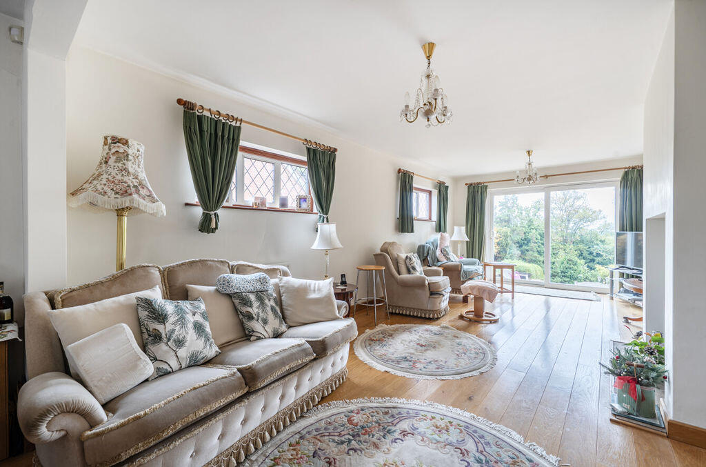 House in Tonbridge - View 4