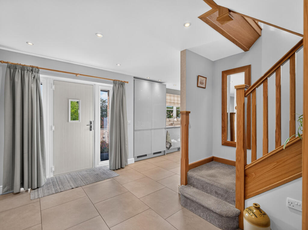 House in South Oxfordshire, Horspath - View 4