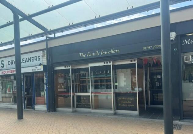 6 The Arcade, Hatfield.jpg