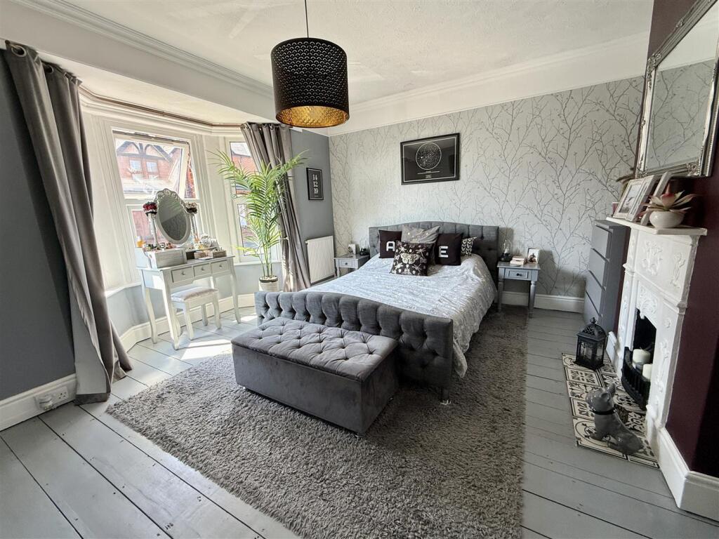 House in Cowes, Isle of Wight - View 5