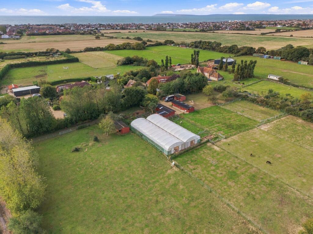 House in Portsmouth - View 3