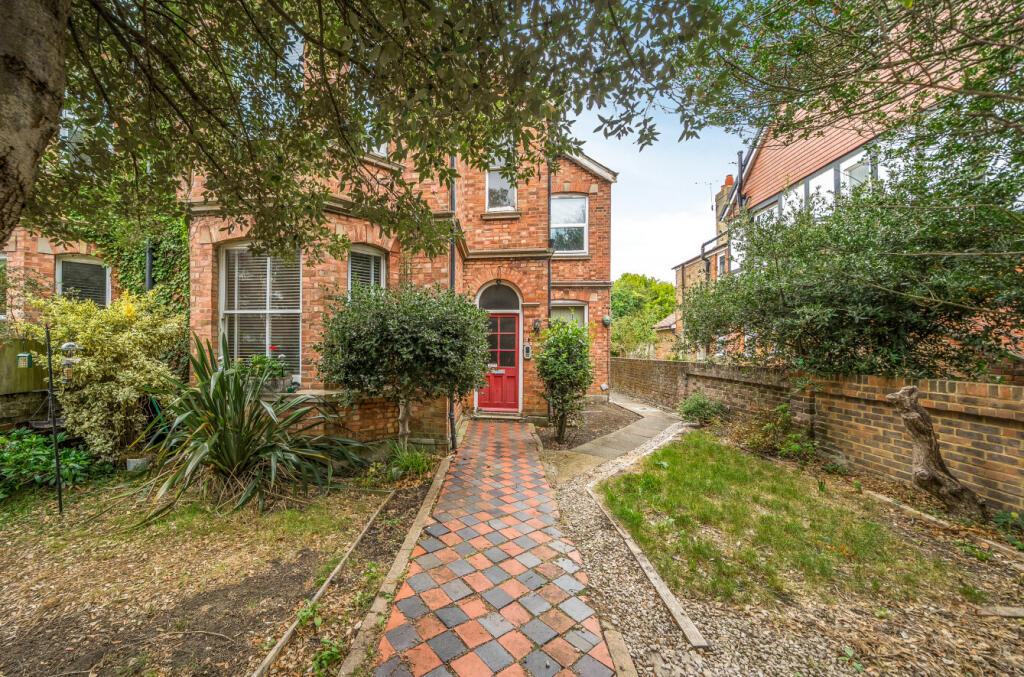 Apartment in Brighton
