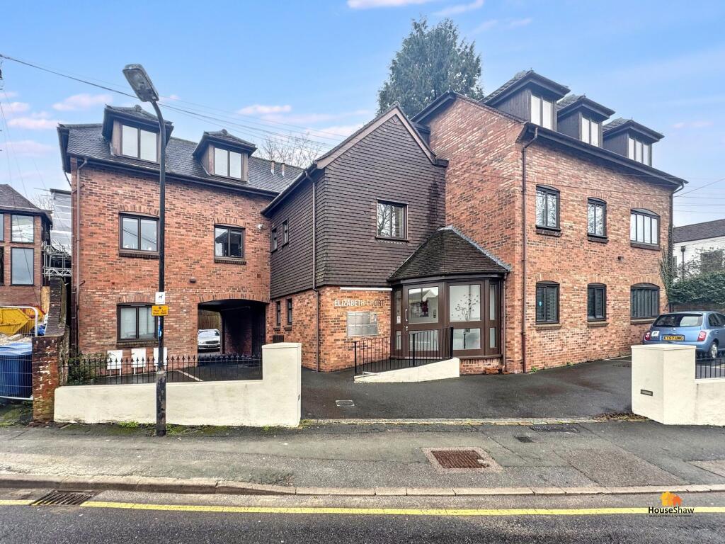 Main image of property: East Street, Chesham, HP5