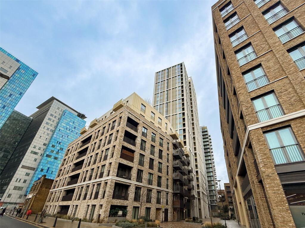 Main image of property: Cendal Crescent, Whitechapel, E1