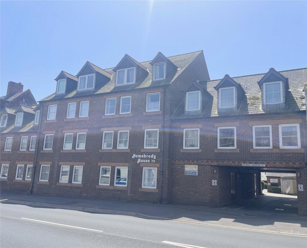 1-bed flat on Flat 3 Homebredy House, 70 East Street, Bridport, Dorset, DT6, £90,000