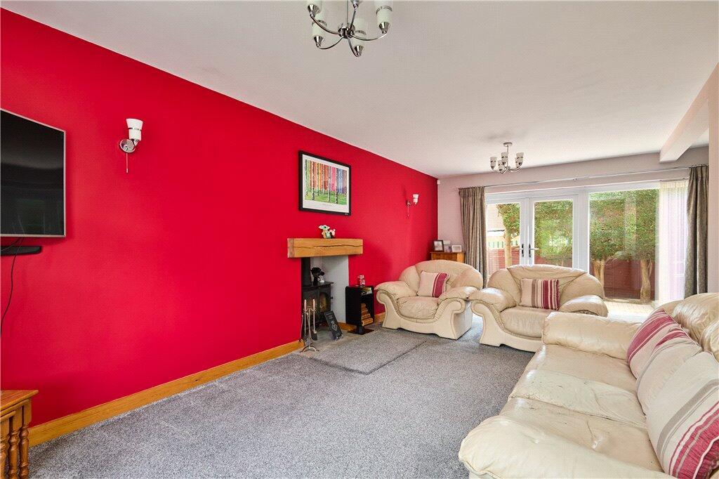 House in Bradford, Stocks Hill Estate, Menston - View 3