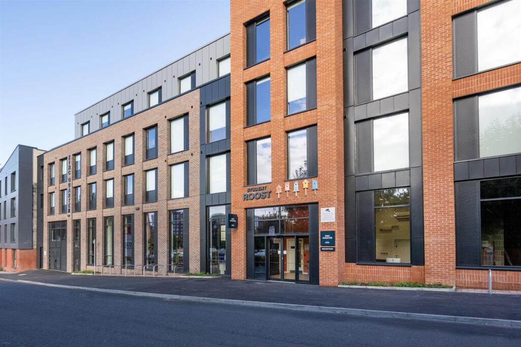 1 bedroom flat share for rent