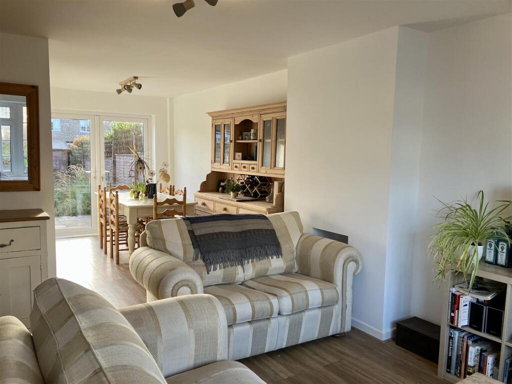 House in Taunton - View 5