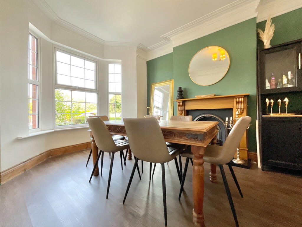 House in Sefton, Blowick - More