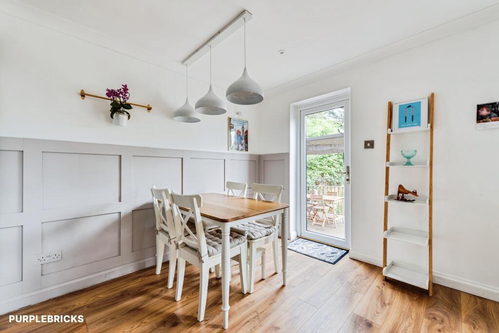 House in Vale of White Horse, Botley, North Hinksey - More