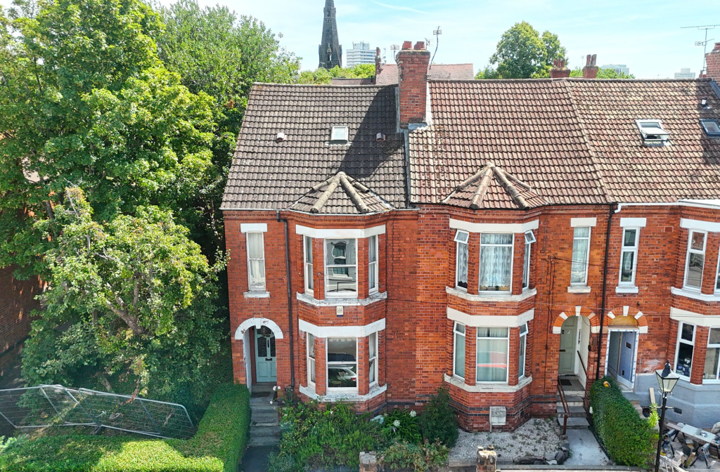 5-bed terraced on Meriden Street, Coventry, CV1, £300,000