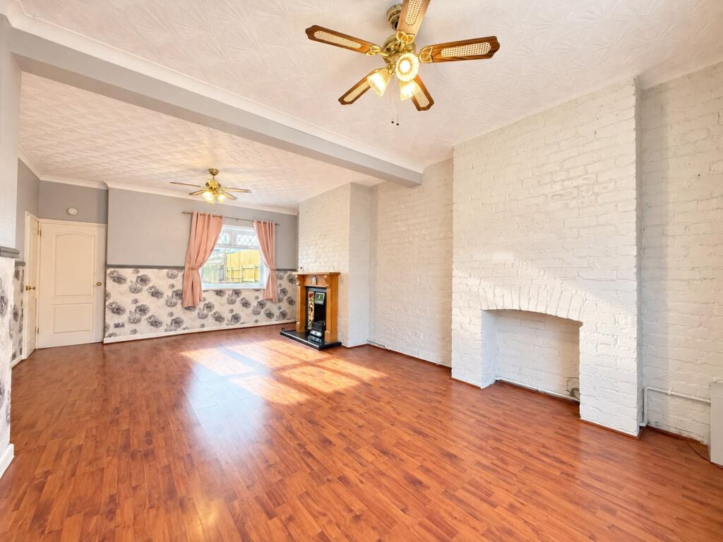House in Clydach, Swansea - View 4