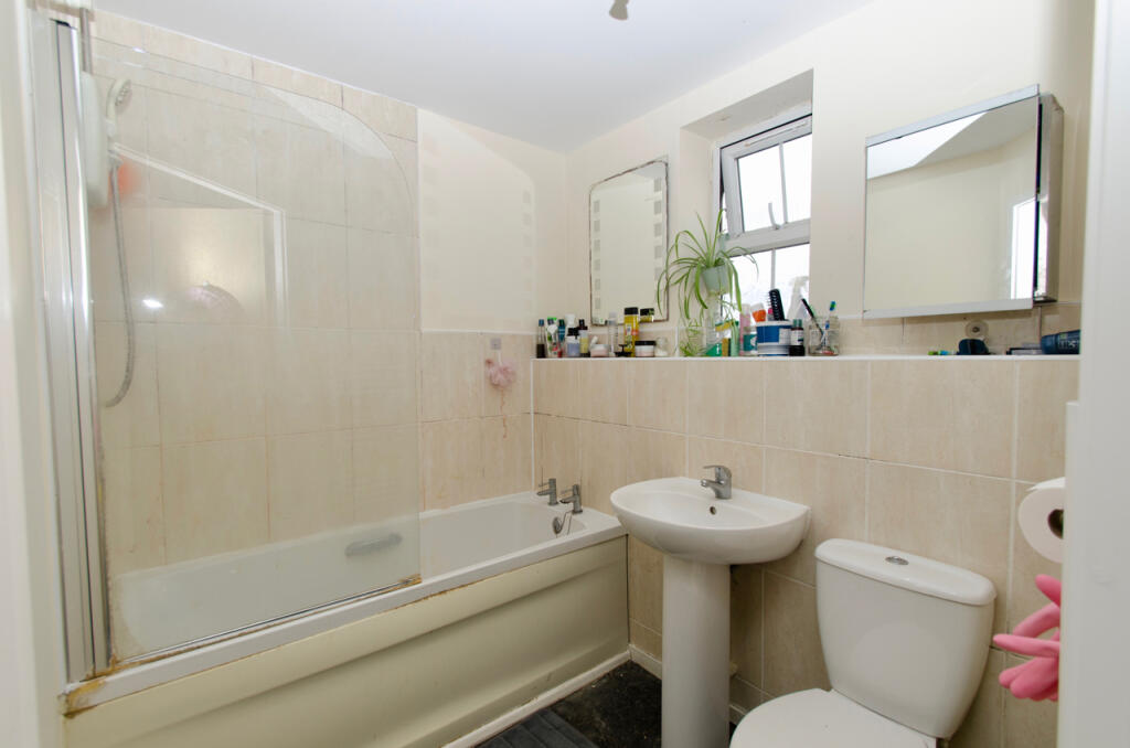 Apartment in Leicester, City of Leicester - View 5