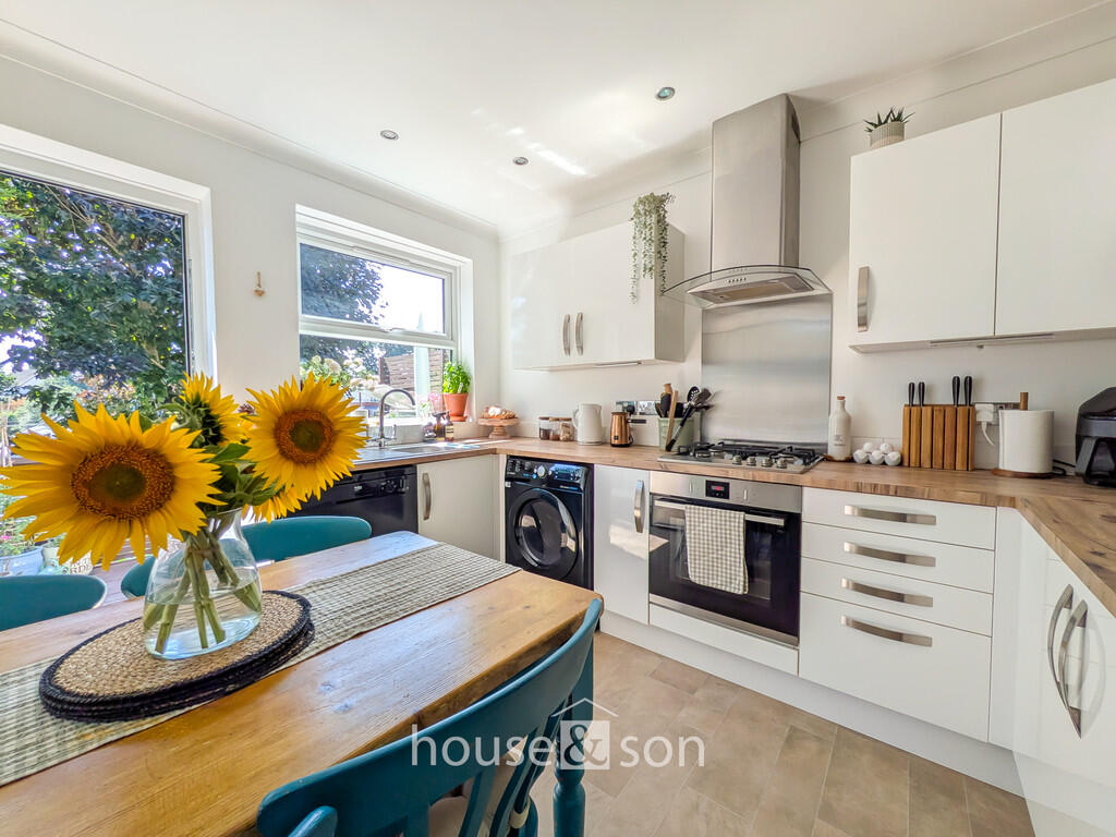 Main image of property: Parley Road, Bournemouth