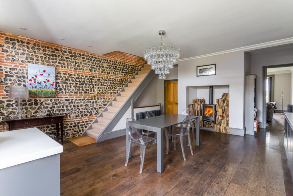 House in Arun, Ford - More