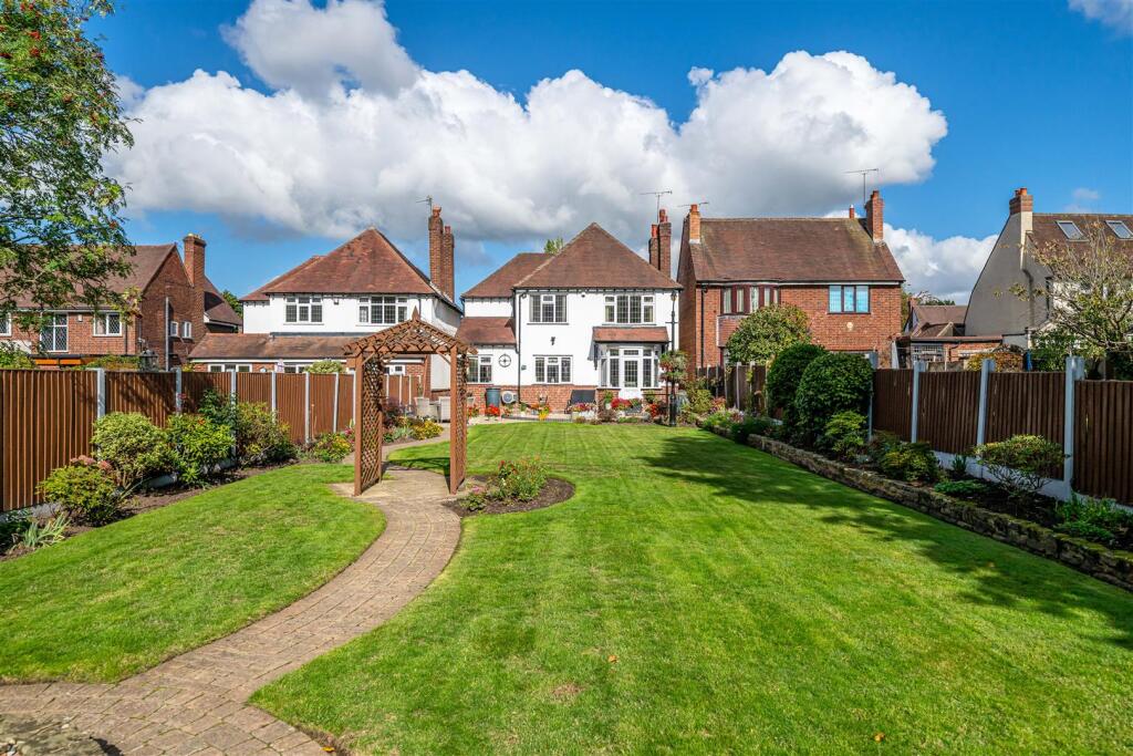 House in Wolverhampton, West Midlands - View 2