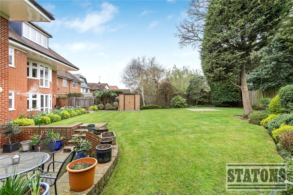 Additional image 15 of Bradmore Way, Brookmans Park, Hertfordshire, AL9
