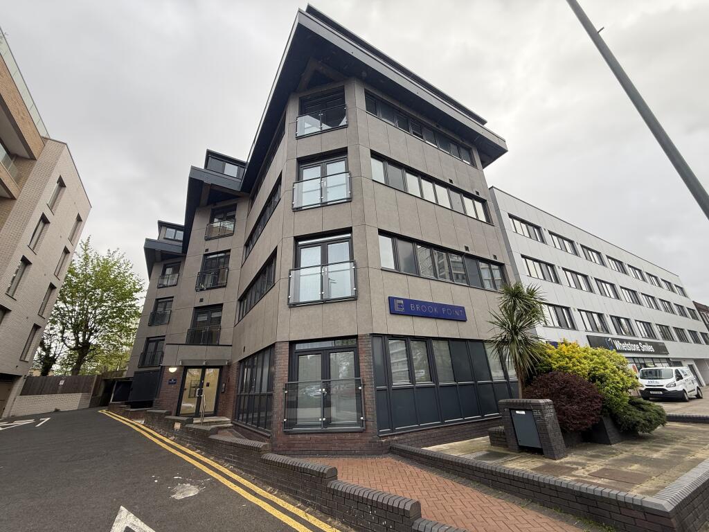Main image of property: High Road, Whetstone